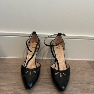 Gucci Black Patent Leather Heels